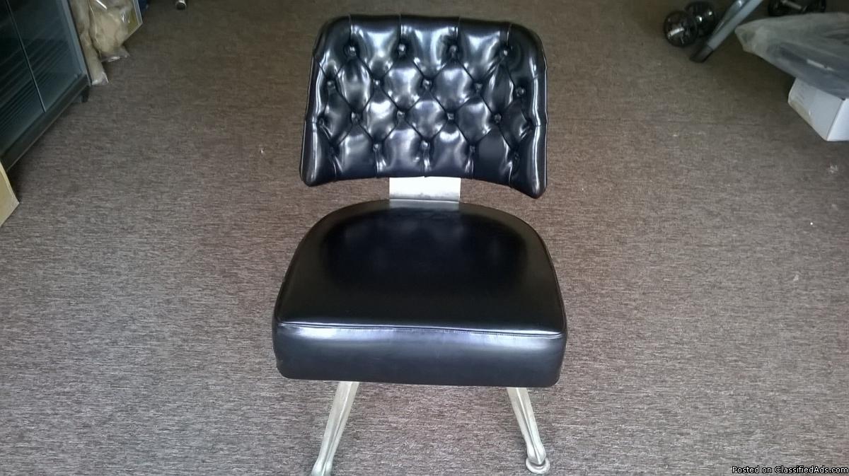 VINTAGE GASSER CHAIR CO. COCKTAIL LOUNGE CHAIR, 0