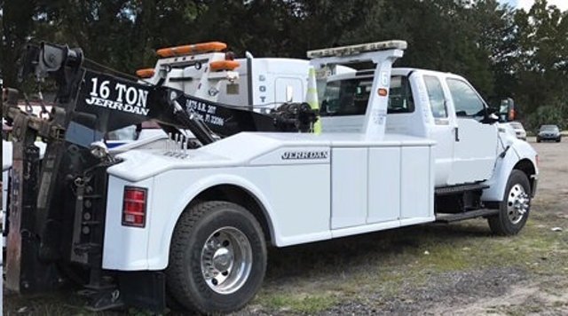 2012 Ford F750  Wrecker Tow Truck