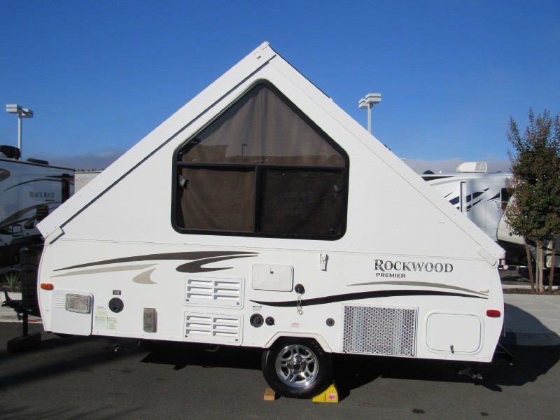 Forest River Rockwood Premier 122A