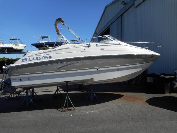 2007 Larson Cabrio 220