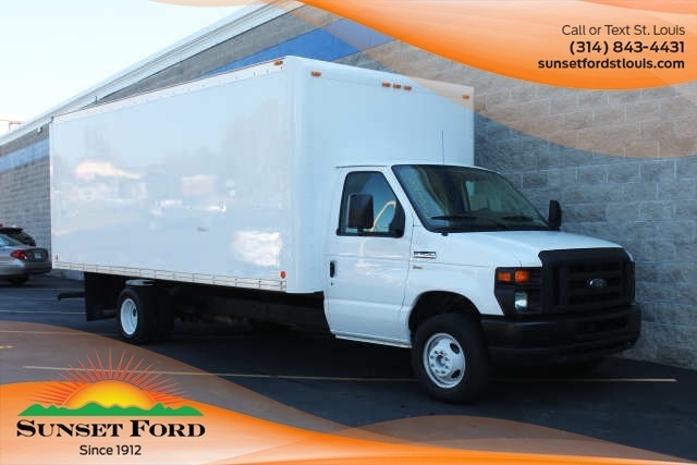 2012 Ford E-450sd  Cab Chassis