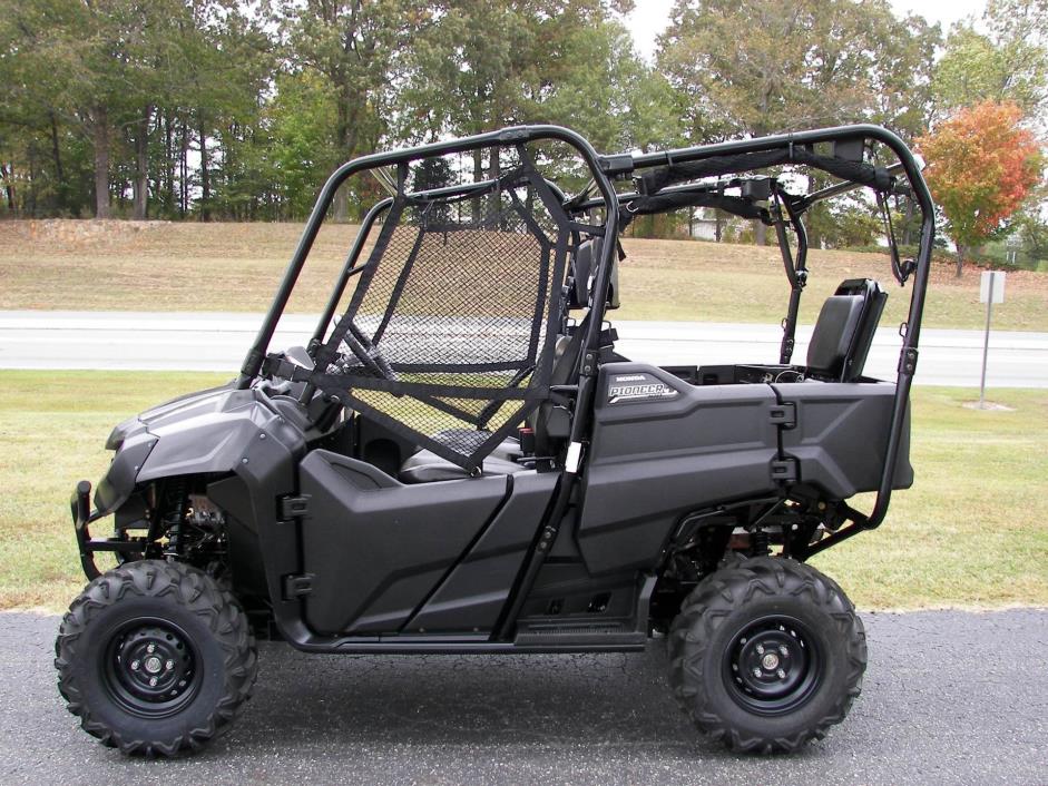 2015 Honda Pioneer™ 700-4