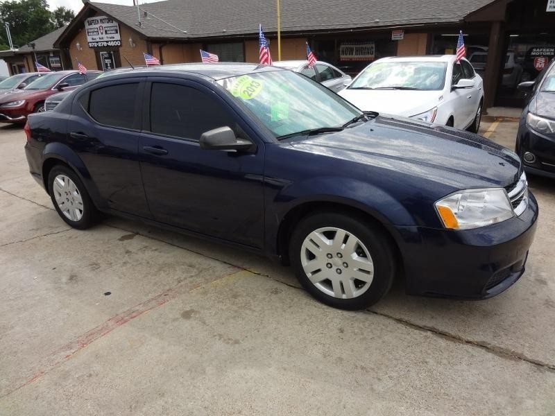 2013 Dodge Avenger SE 4dr Sedan