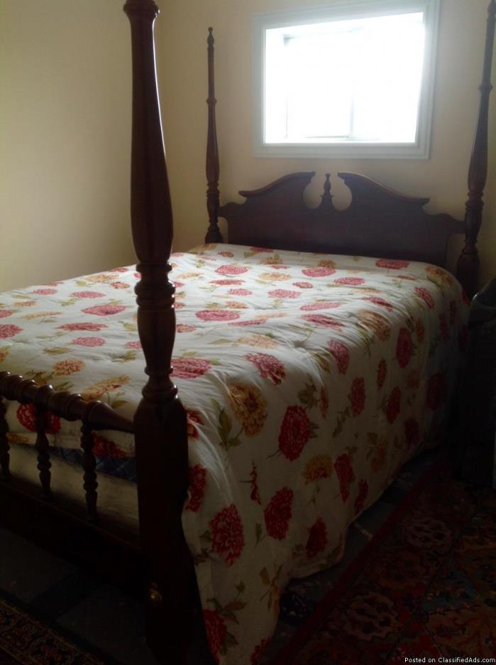 American Drew Cherry Grove 4 poster queen bed set, 0
