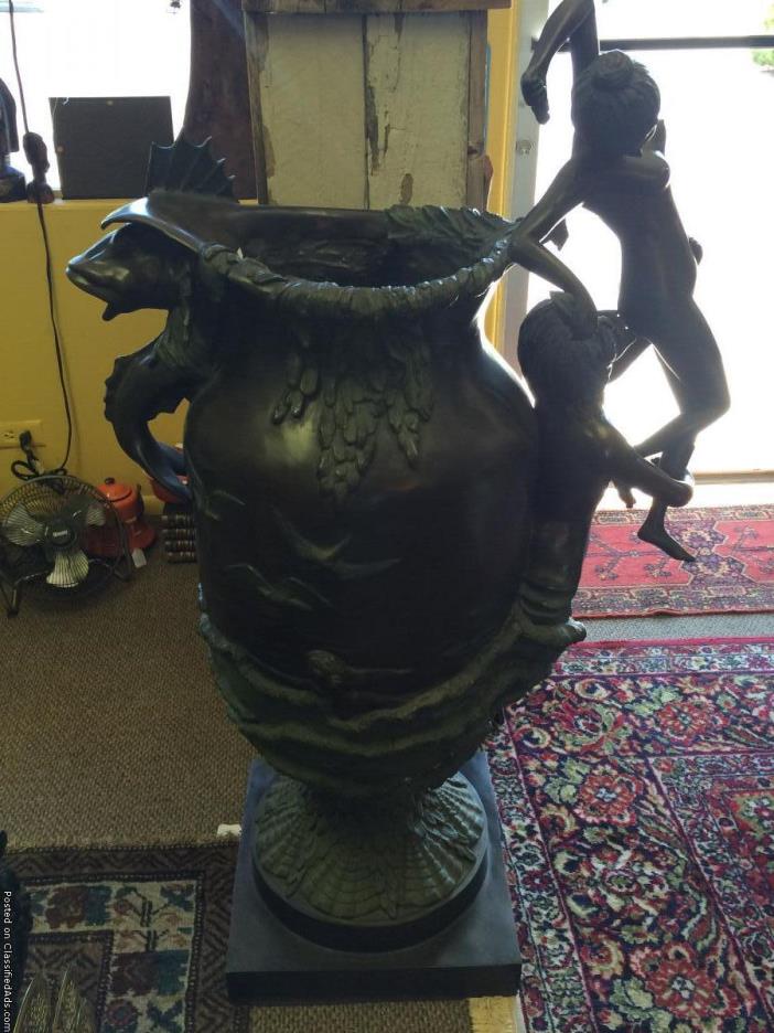 Fine Antique Bronze Sculpture Garden Urn, 0
