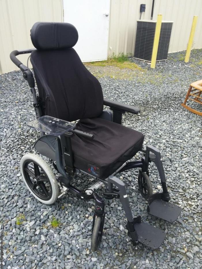 PDG Fuze T50 wheelchair, 1