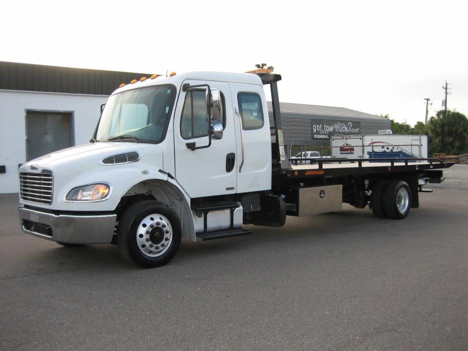 2011 Freightliner Business Class M2 106  Rollback Tow Truck