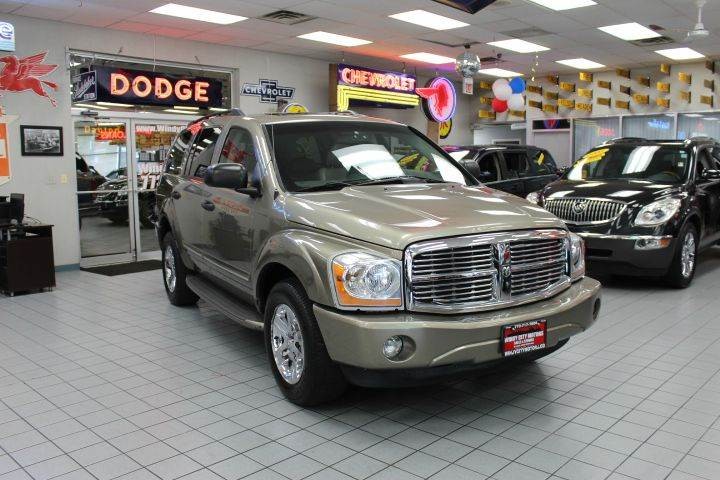 2005 Dodge Durango Limited 4WD 4dr SUV w/ Front, Rear and Third Row Head Airbags