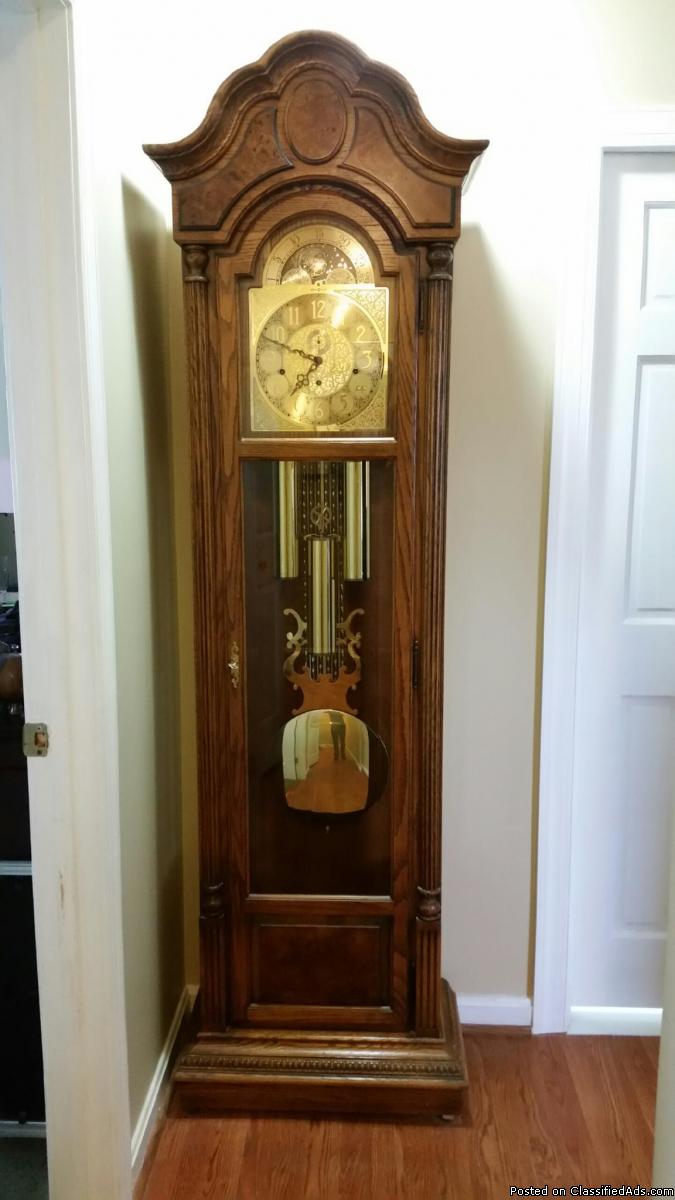 Howard Miller Triple Chiming Floor Clock, Like New, 0