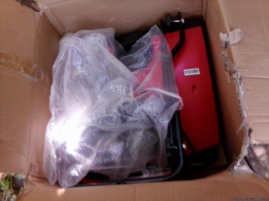 electric snow blower-NewIn Box,Never Used, 1