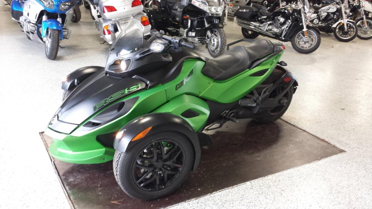 2017 Can-Am Spyder RT-S