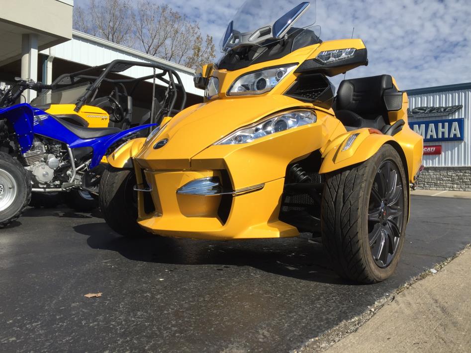 2017 Can-Am SPYDER RT LIMITED