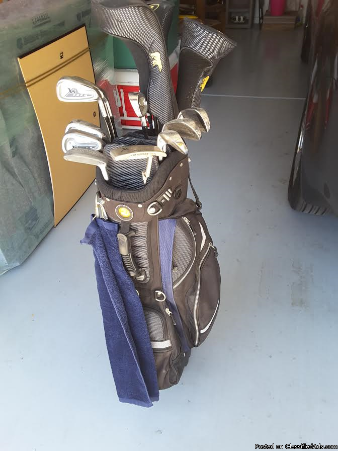 Golden Bear Golf set