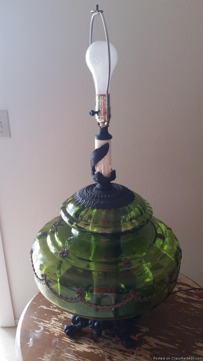 EMERALD GREEN LAMP, 1