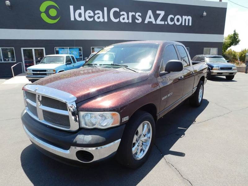 2005 Dodge Ram Pickup 1500 ST 4dr Quad Cab Rwd SB