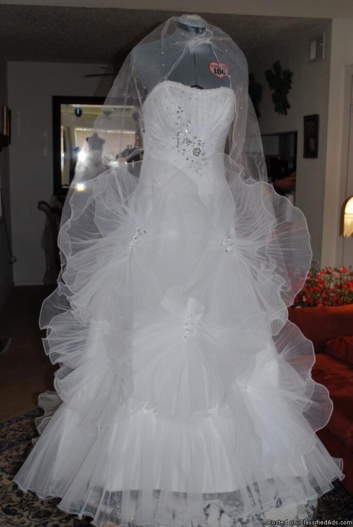 Elegant Wedding Dress, 1