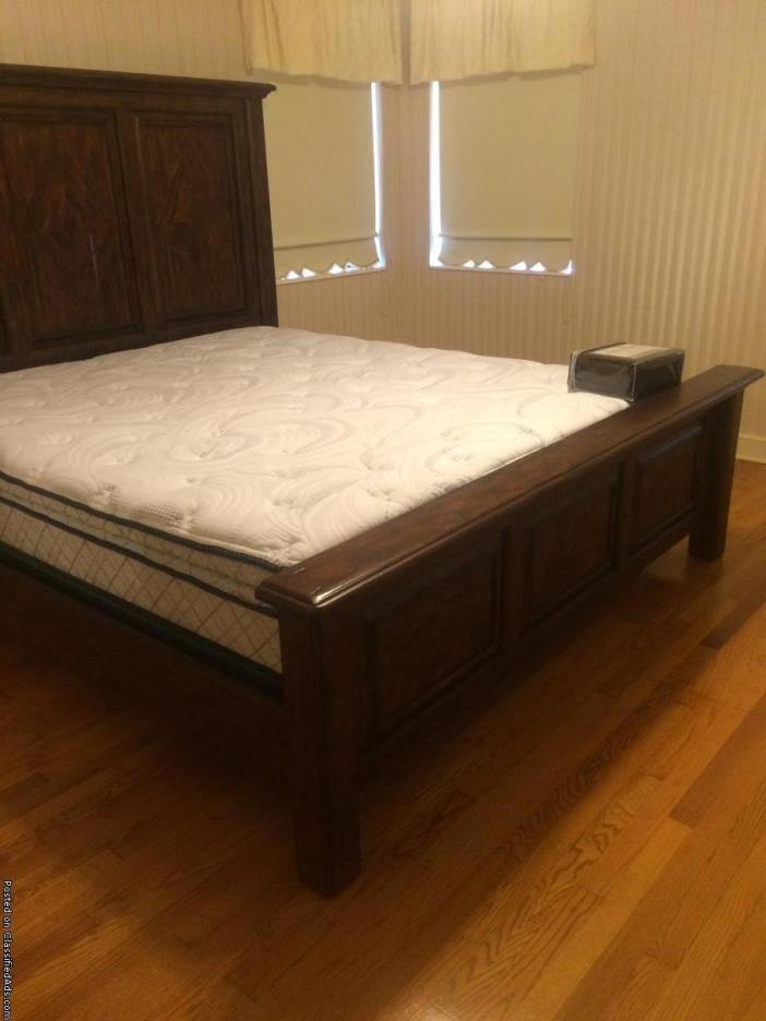 Solid Wood Sleigh Bed, 0
