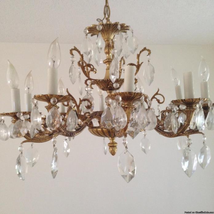 Lighting vintage chandelier brass and crystal