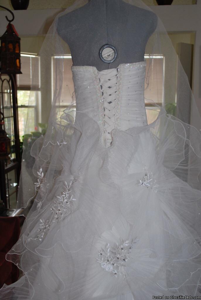Elegant Wedding Dress, 2