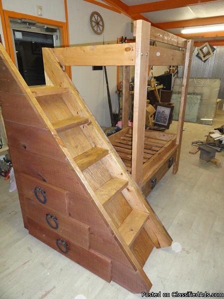 BUNK BED WITH HORSE SHOE HANDLES, 1