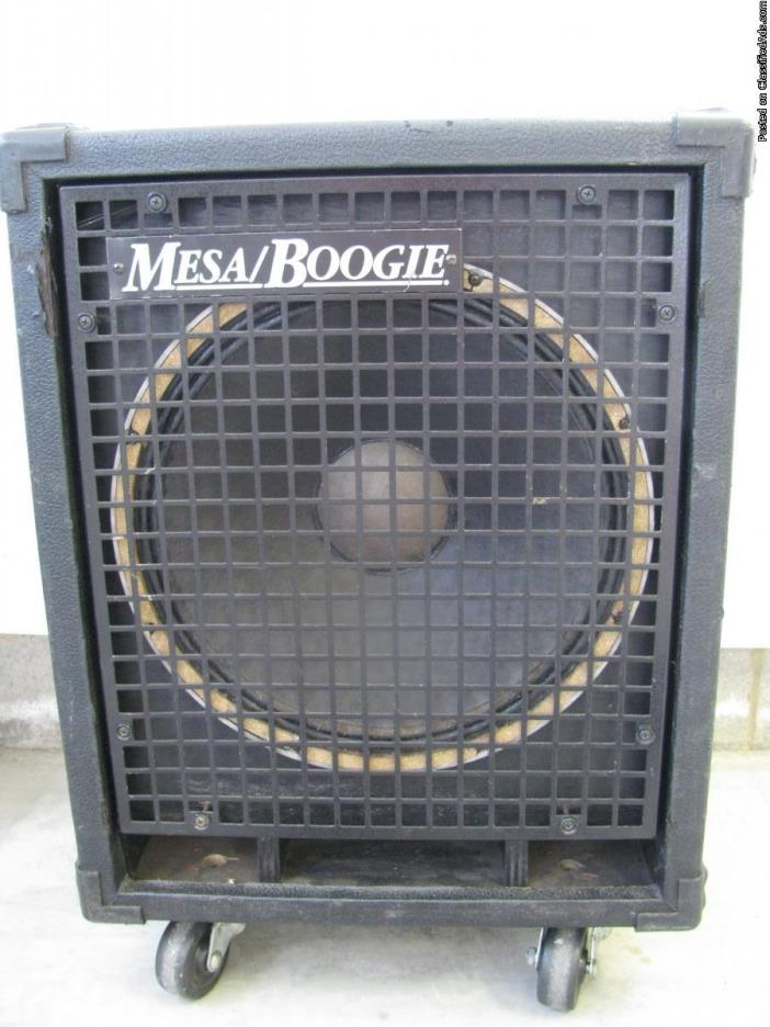 Mesa Boogie bass cabinet, 0
