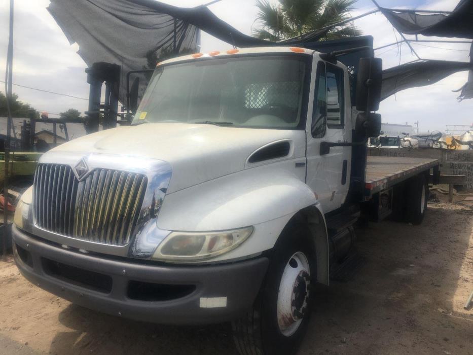 2008 International Durastar 4300  Flatbed Truck