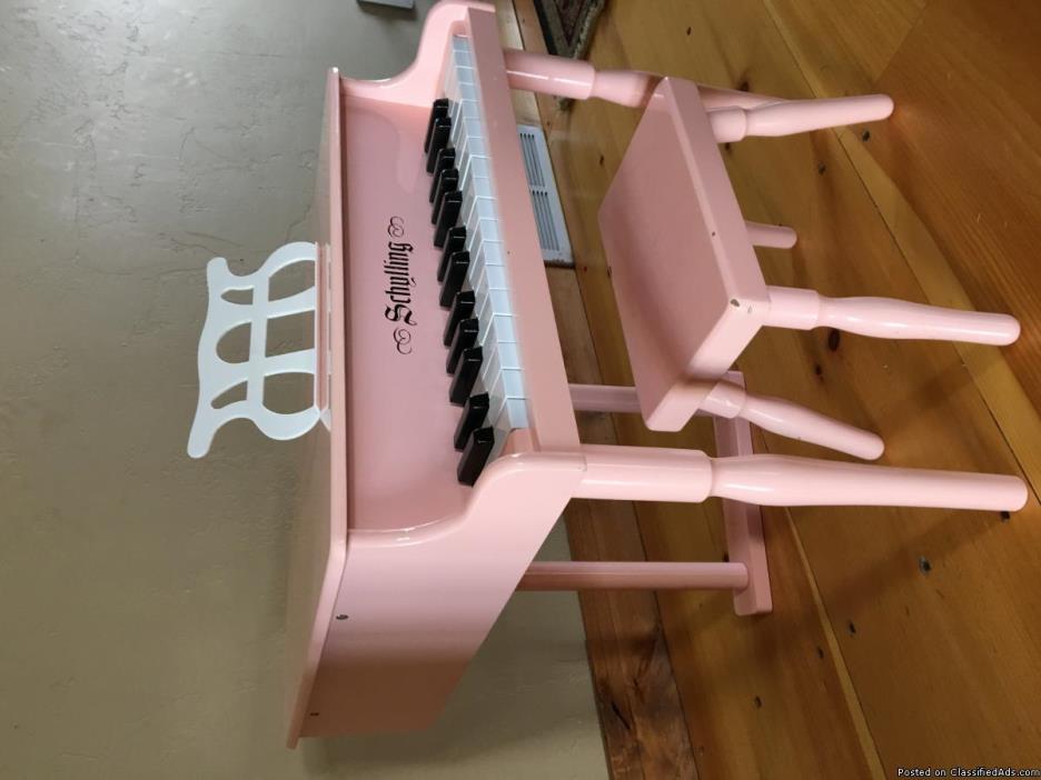 Baby Pink Grand Piano Schulling, 1