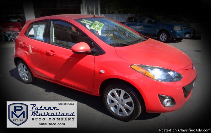 2011 Mazda MAZDA2 Sport Hatchback