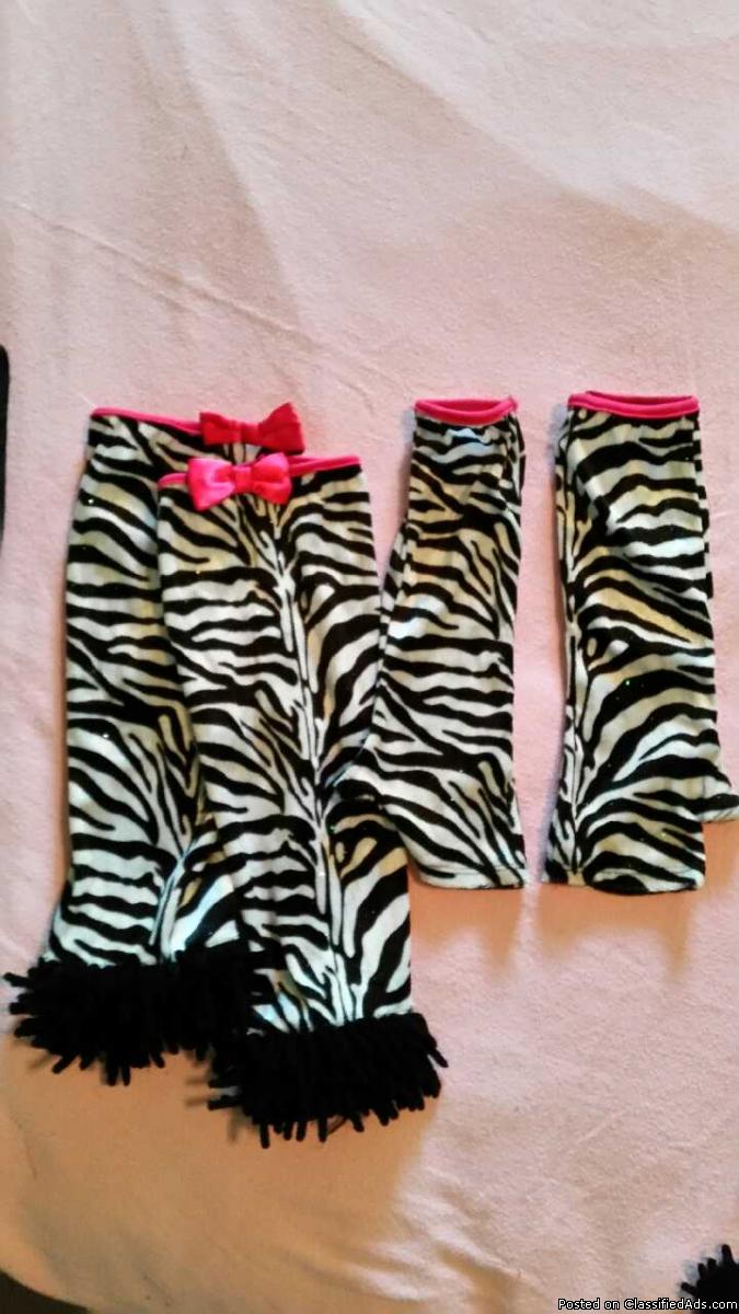 Girls zebra costume size 7/8, 2