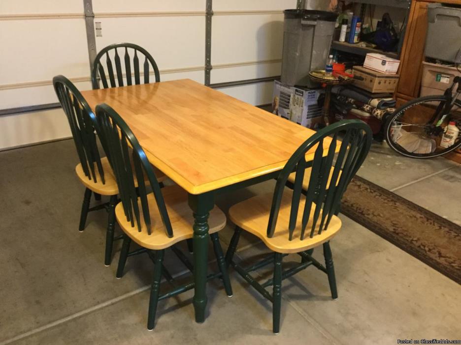 Country kitchen table set