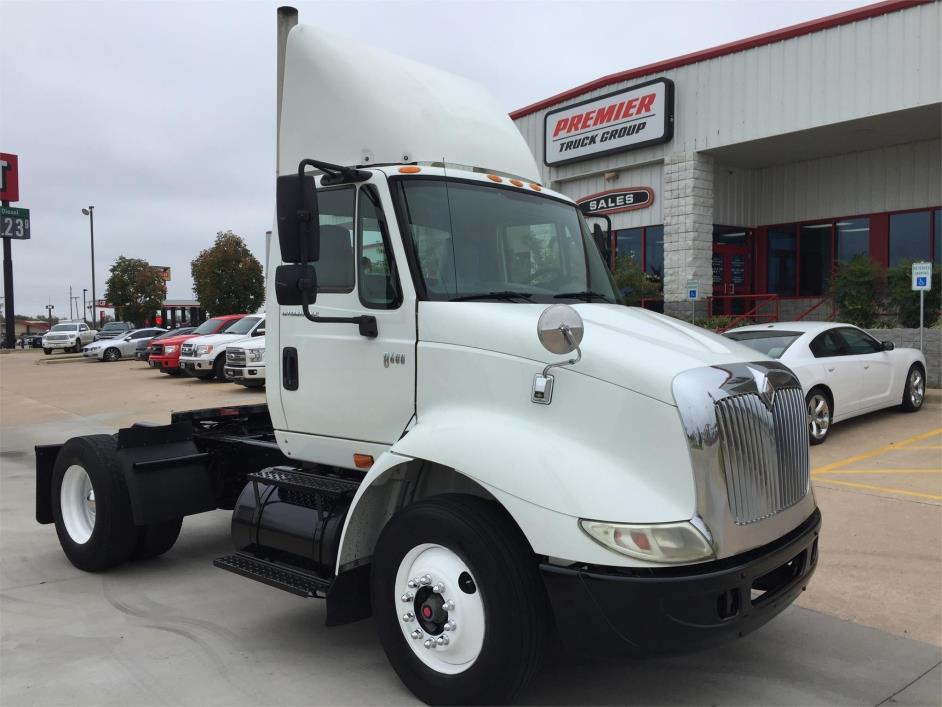 2007 International 8600  Conventional - Day Cab