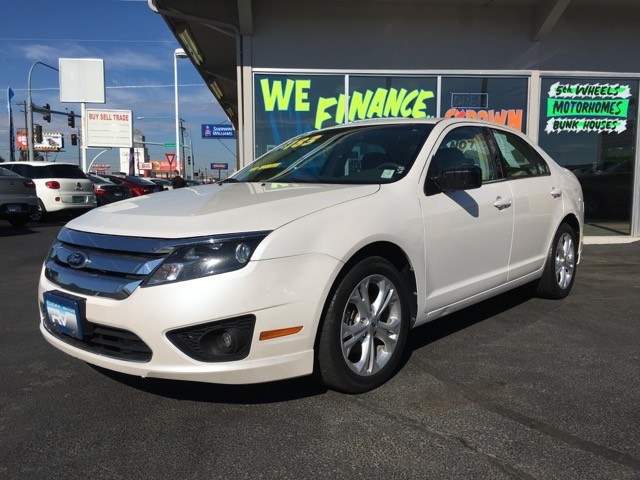 2012 Ford Fusion SE (CLICKITAUTOANDRVVALLEY)