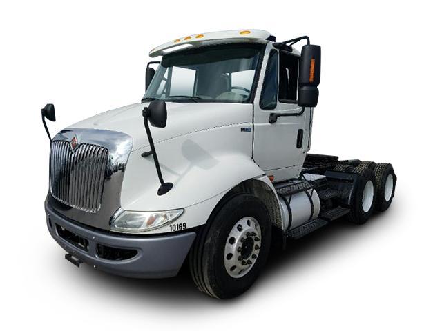2013 International 8600  Conventional - Day Cab