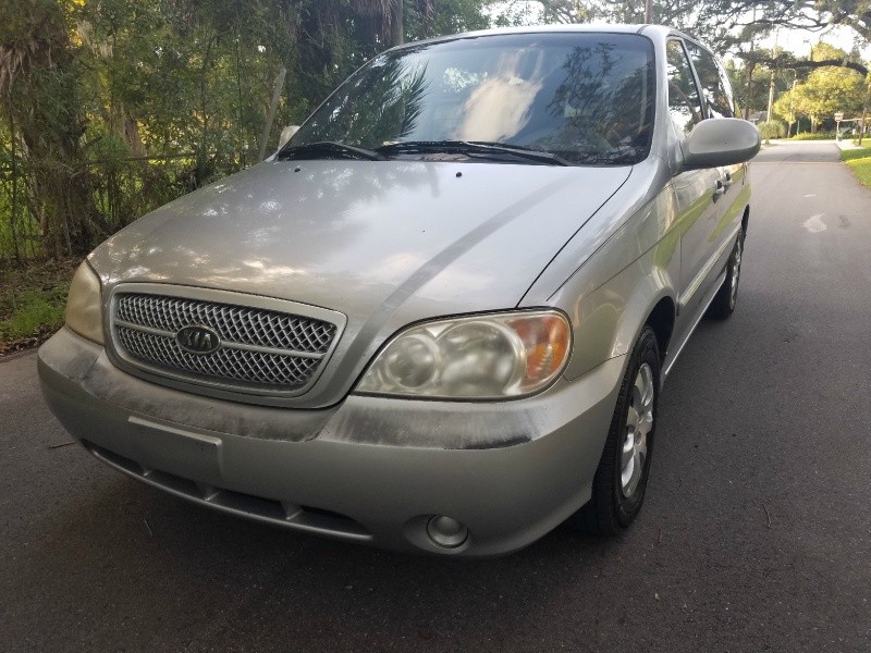 2005 Kia Sedona 4dr Auto LX