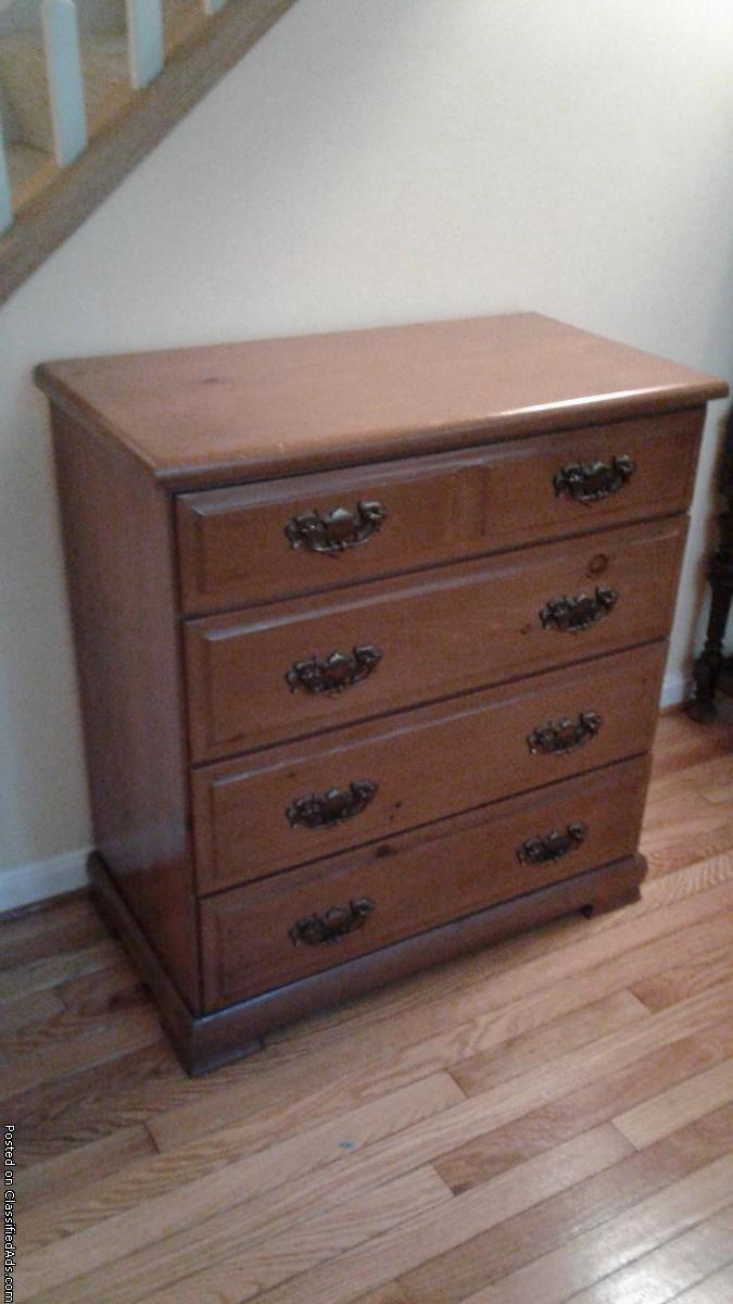 Gorgeous Chest of Drawers!, 1