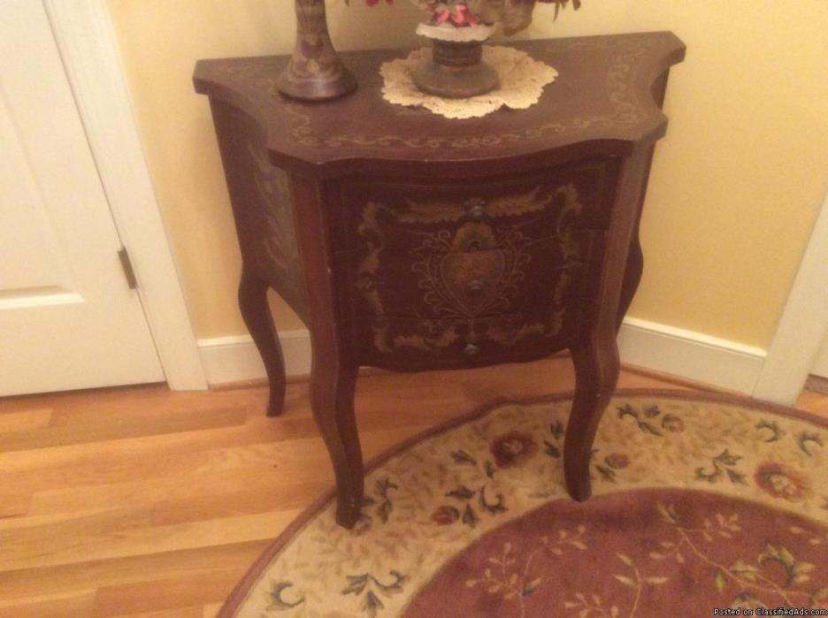 Accent table, 0