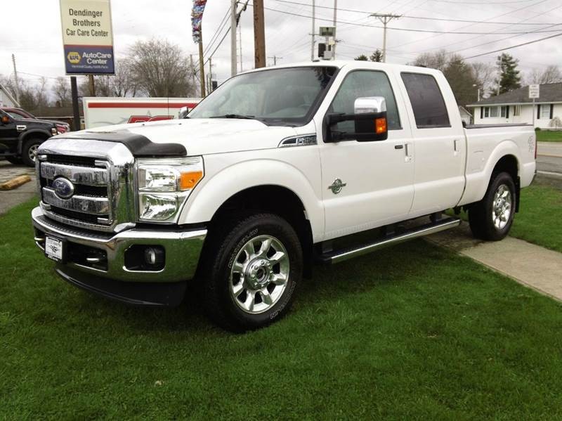 2011 Ford F-250 Super Duty Lariat 4x4 4dr Crew Cab 8 ft. LB Pickup