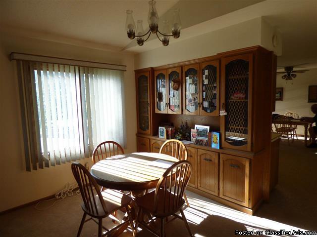 Well-maintained 2 bedroom condo in Minot ND, 2