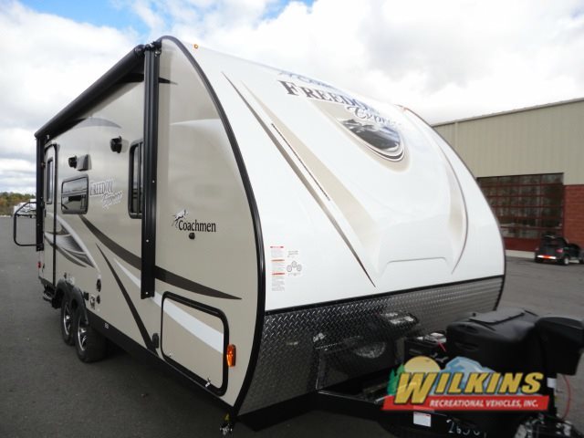 2017 Coachmen Rv Freedom Express 192RBS