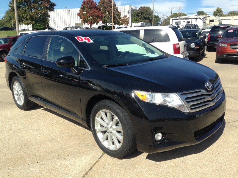 2009 Toyota Venza Front Wheel Drive - Only 115K Miles - Super Nice SUV