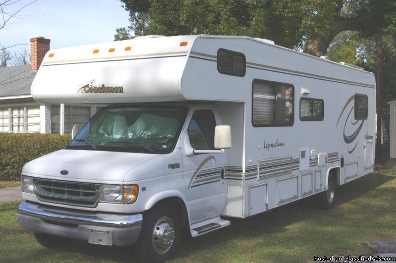 2000 Coachmen Leprechaun