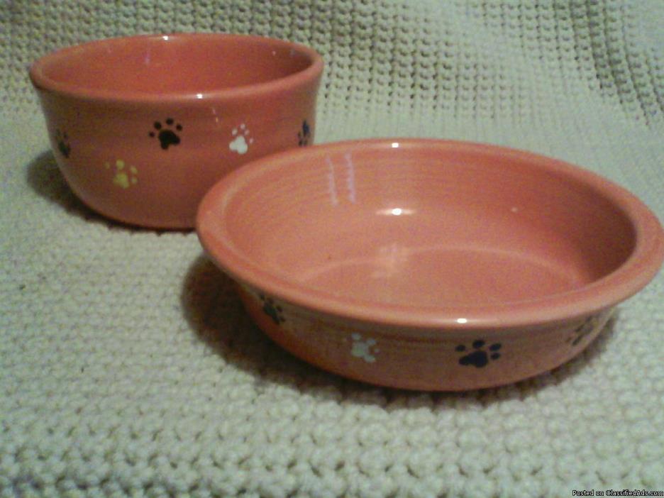 Dog Bowls, 1
