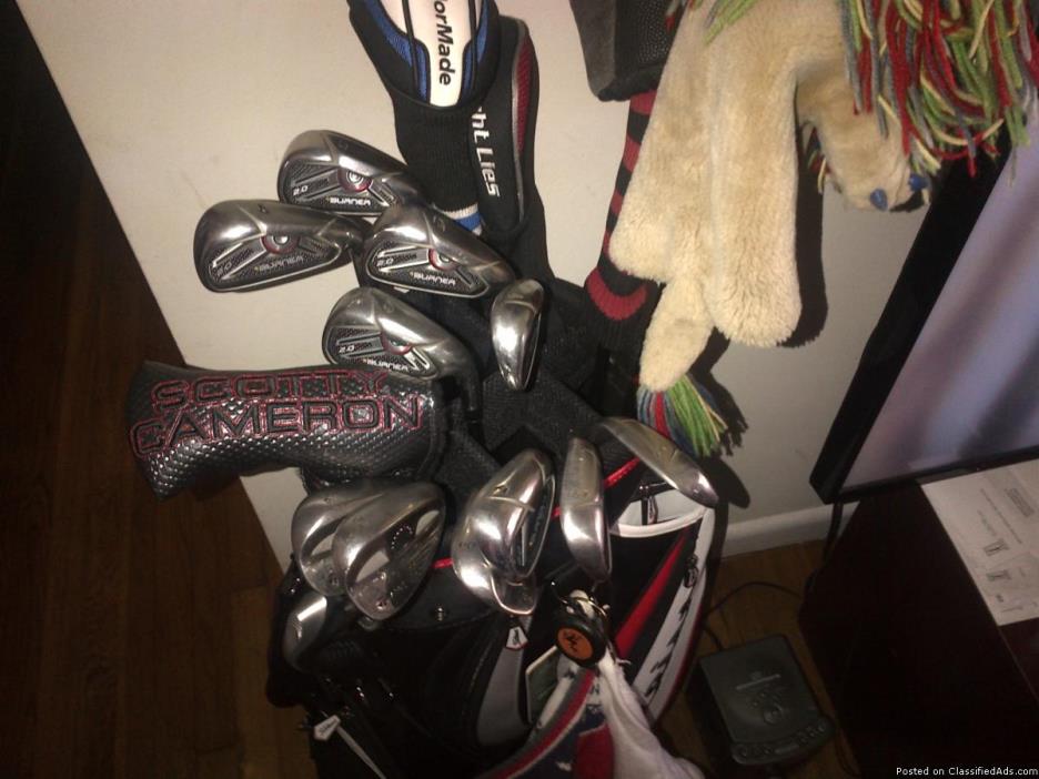 Complete set of clubs. Never played a round just some driving range time. NEW!!, 1