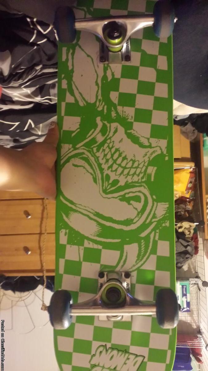 skate board new used twist, 1