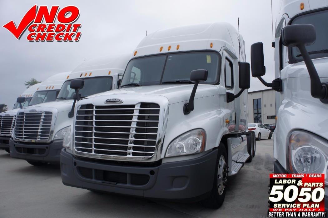 2012 Freightliner Cascadia Ca12542st  Conventional - Sleeper Truck