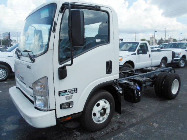 2014 Isuzu Ecomax  Cab Chassis