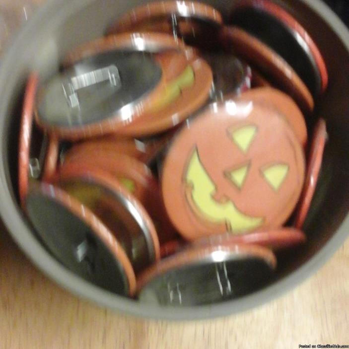 Halloween buttons pin back 250, 0