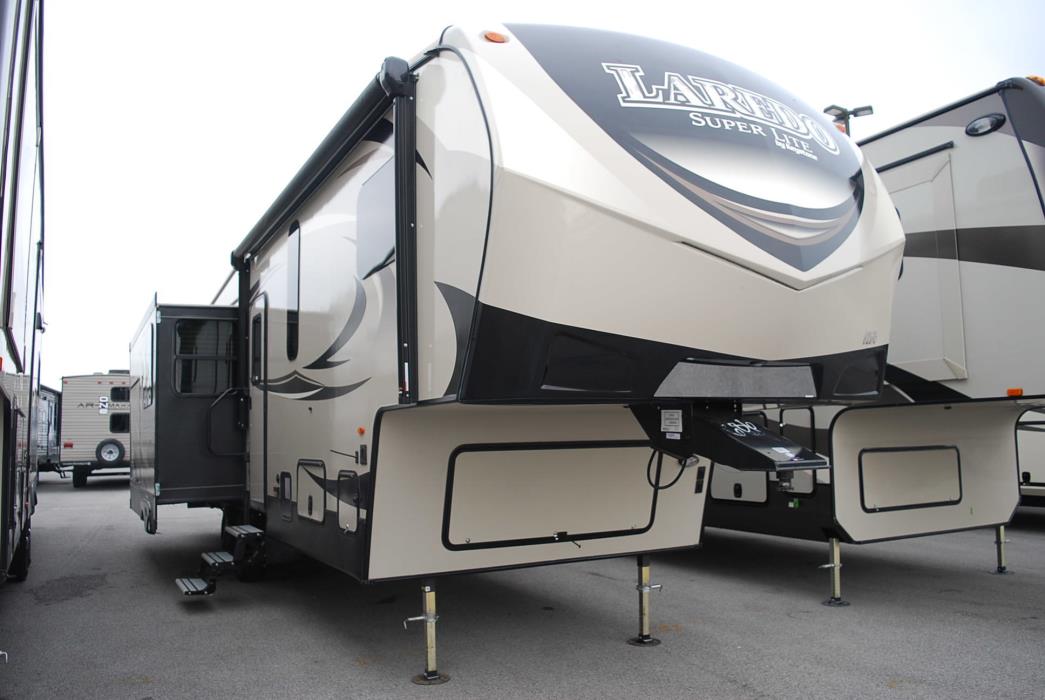 2017 Keystone Rv Company LAREDO 298SRL