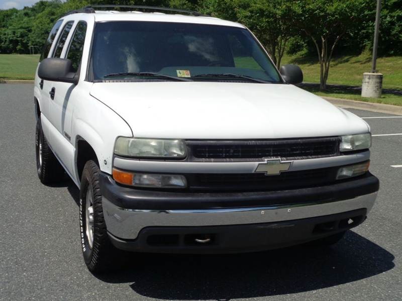 2002 Chevrolet Tahoe Base 4dr 4WD SUV