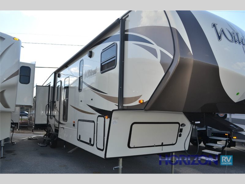 2017 Forest River Rv Wildcat 38MBX